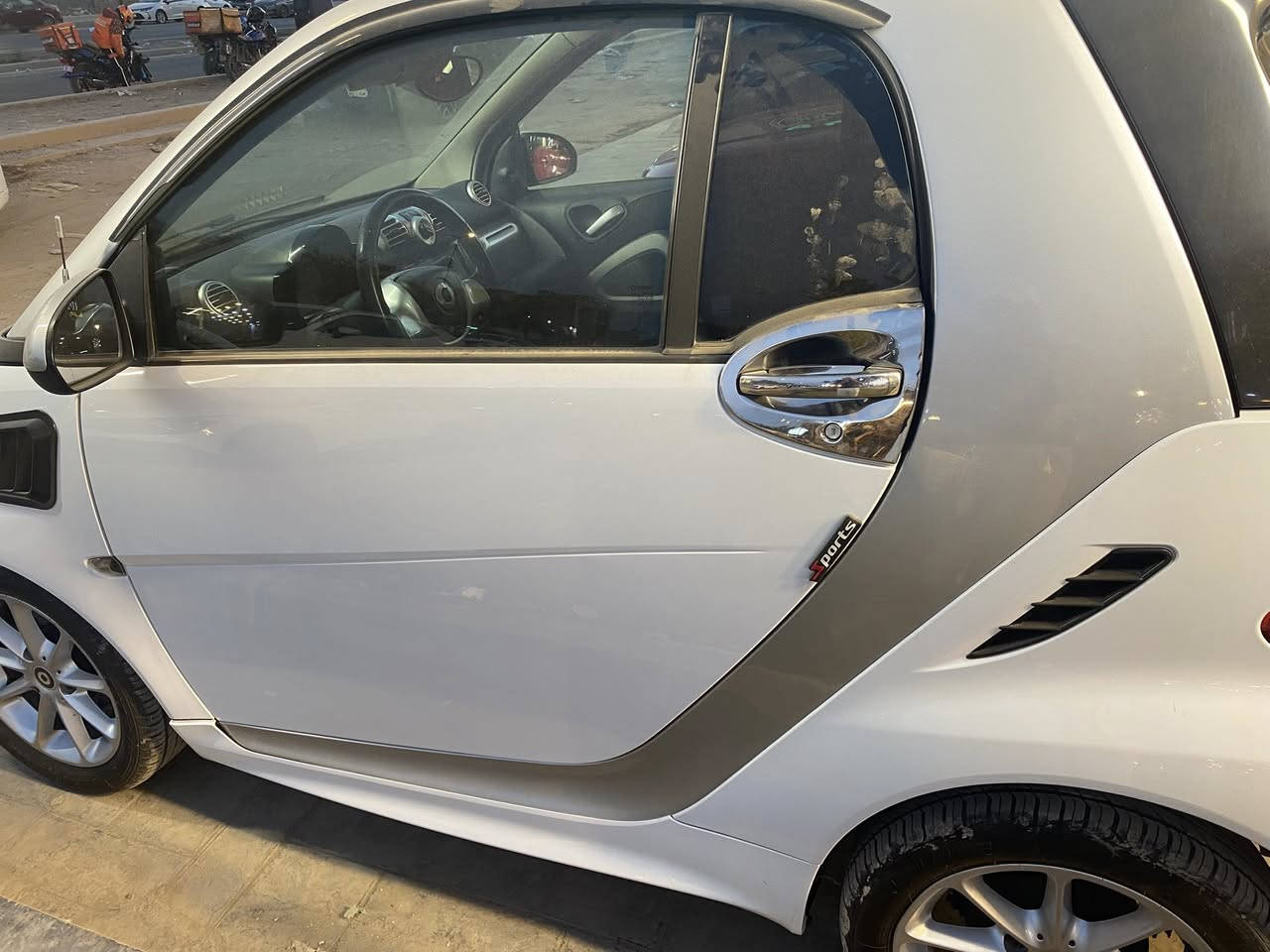 مارسيدس سمارت 2014 رقم وهزة جديد باسمنا كفالة عامة مكاني بغداد جادرية ***********
