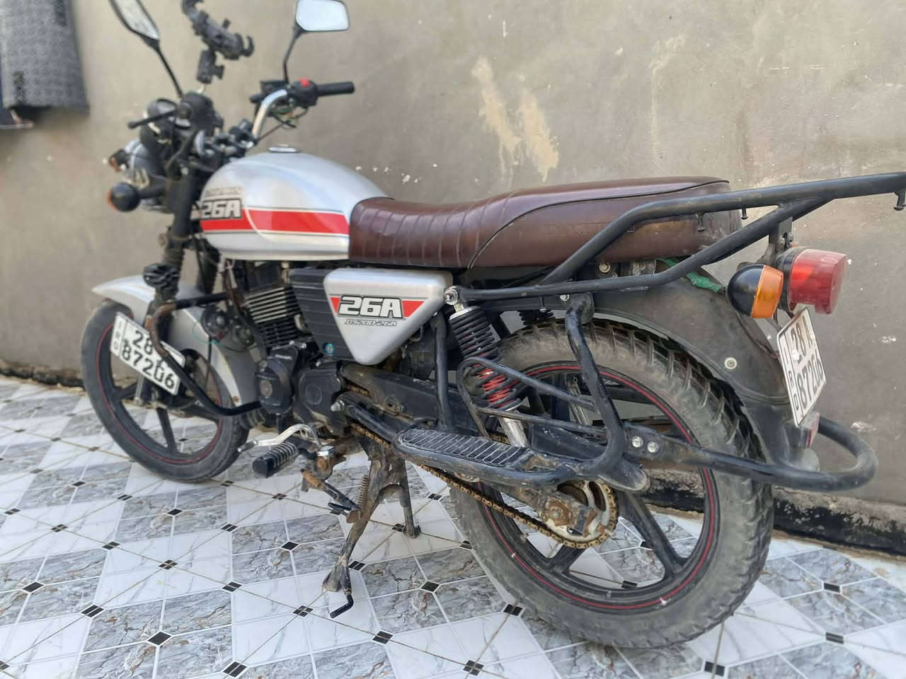 دايون للبيع رقم انكليزي اصولي موديل 20 السعر مليون 650وبيه مجال


**إذا كنت صاحب هذا الإعلان وتريد حذفه لأي سبب، رجاءا أرسل رسالة إلى الدعم الفني**