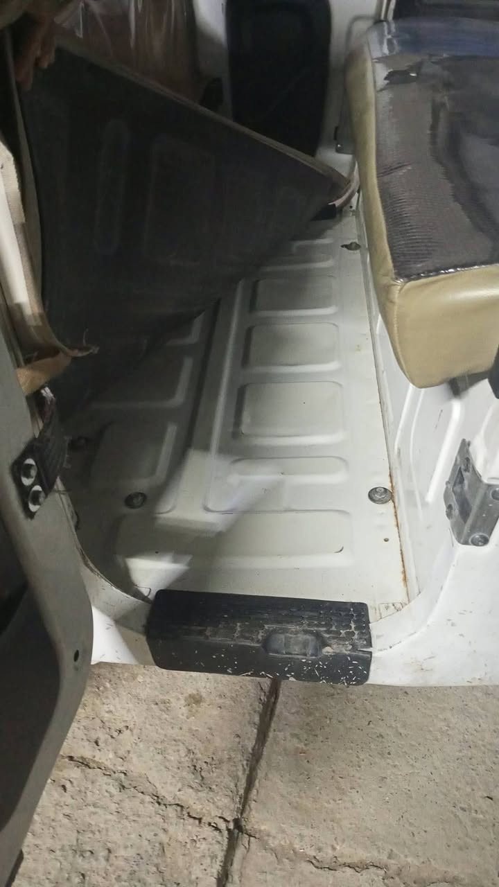 السلام عليكم شباب تكتك 22 شهر 12 محسوبه عل 23 رقم وسنوية تحويل ثاني يوم التكتك احلى من صور مكينه كفاله 
السعر 8500 وبي مجال حك الجيه شي قليل العنوان المدائن ناحية الوحده للاستفسار الاتصال على الرقم ***********
