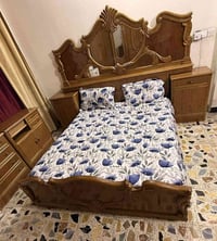 غرفة نوم للبيع  السعر مليون ونص  07735928529