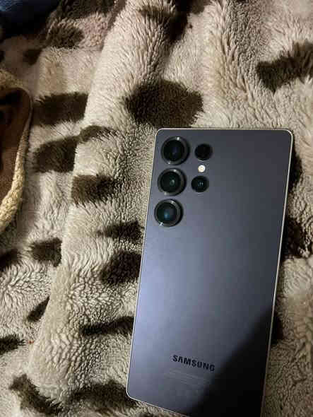 السلام عليكم عندي سامسونك s25الترا ذاكره 256 لون تيتانيوم  عين الفهد صالي مستخدمه 3اشهر بعد بي ضمان 9اشهر كارتونته ول كيبل ماله ما مستخدم بعده  السعر مليون و 100 
بغداد البلديات ماعدي توصيل فقط بيع مباشر متواجد رقم وفيس ***********
