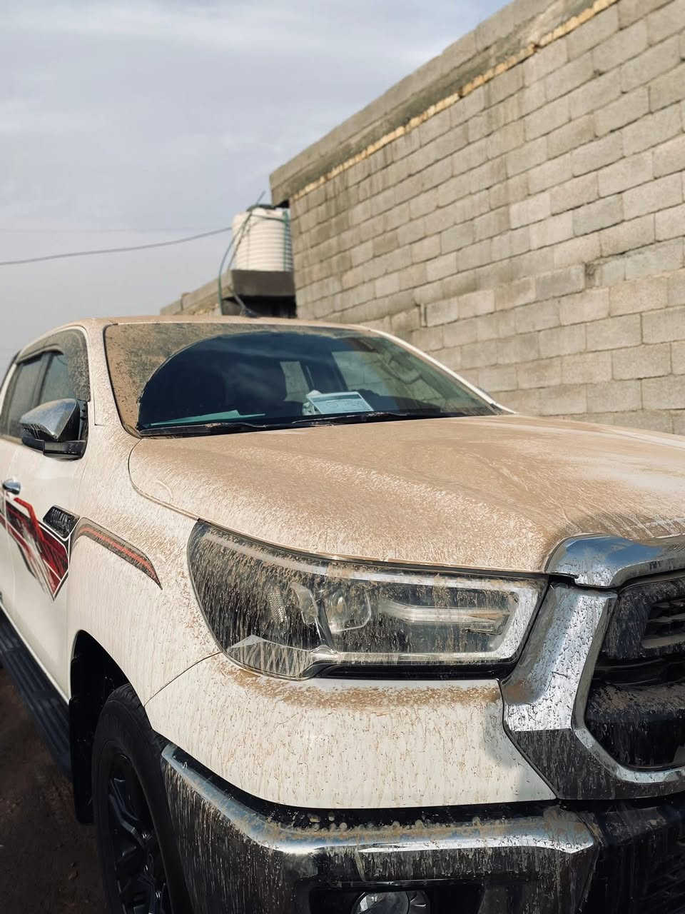 السلام عليكم هايلوكس فور ويل 2023 خليجي ساز سعودي كفاله عامه سياره استخدام  شخصي نظيفه تحويل مباشر رقم شمالي احلى من الصور سياره نظيفه كلش مكاني ذي قار ناصريه مركز 
السعر ٣٣٠ بيه مجال بسيط
***********
