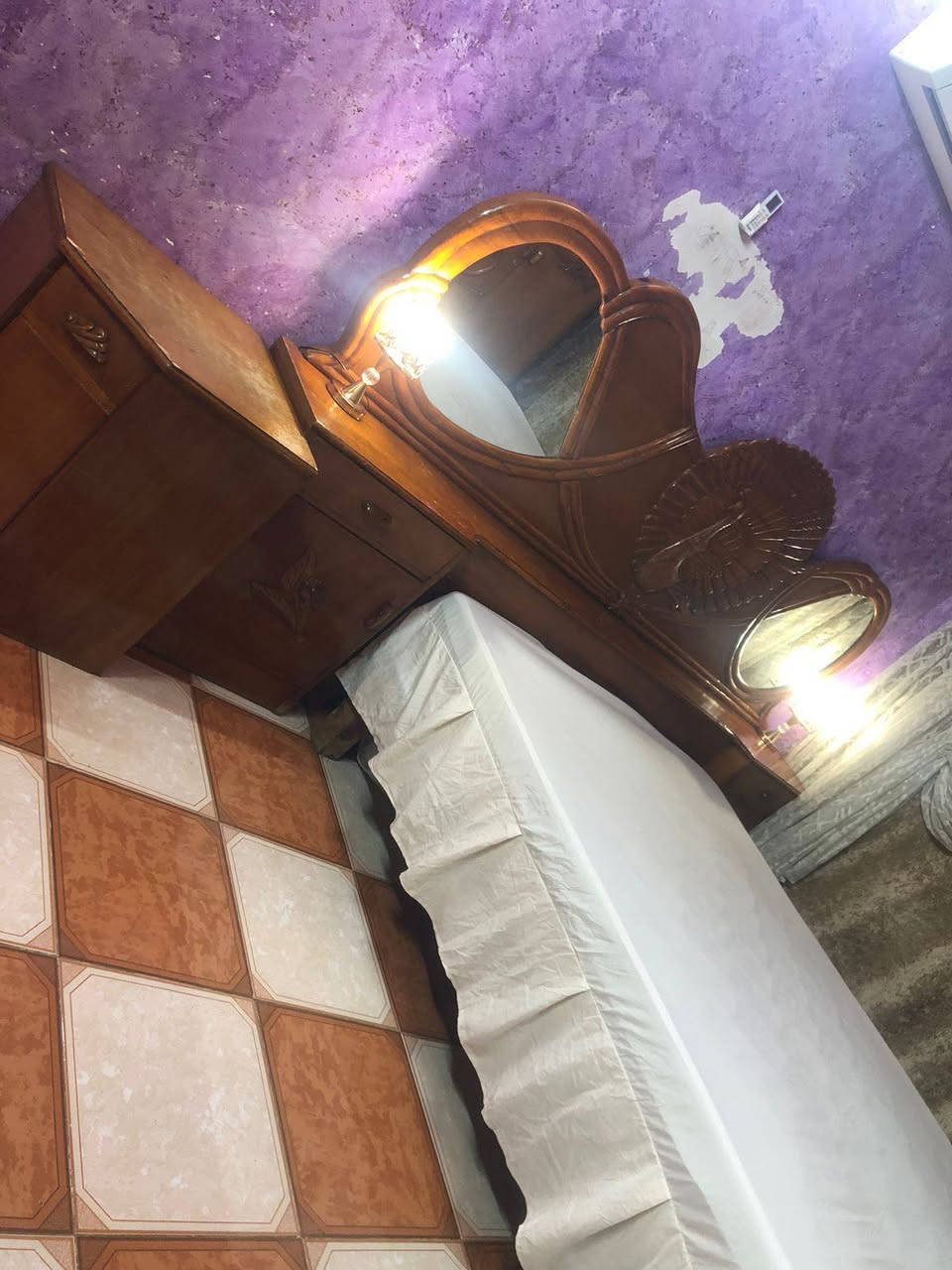 غرفة صاج باب اول تكمه ثكيلة اتخبل ولا شخط نظيفة كلش قفلها 500 مكانها مدينة الصدر قطاع 19
الي يريدها يدخل خاص انطي عنوان كامل


**إذا كنت صاحب هذا الإعلان وتريد حذفه لأي سبب، رجاءا أرسل رسالة إلى الدعم الفني**