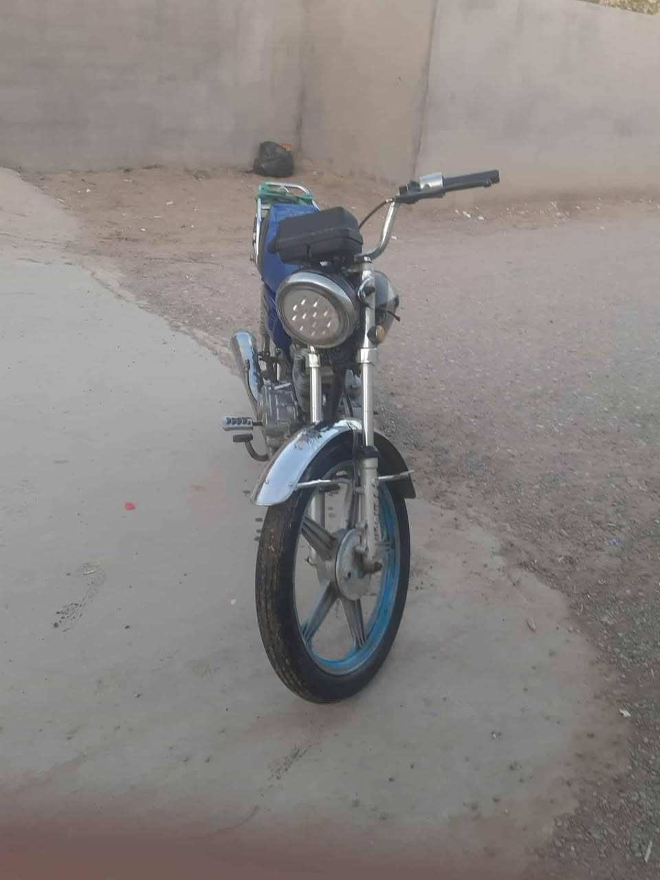 السلام عليكم موطور سيفان موديل 17 وموطور ذبانه للبيع ادفع سعر ويرهم امراوس الخاص مفتح


**إذا كنت صاحب هذا الإعلان وتريد حذفه لأي سبب، رجاءا أرسل رسالة إلى الدعم الفني**