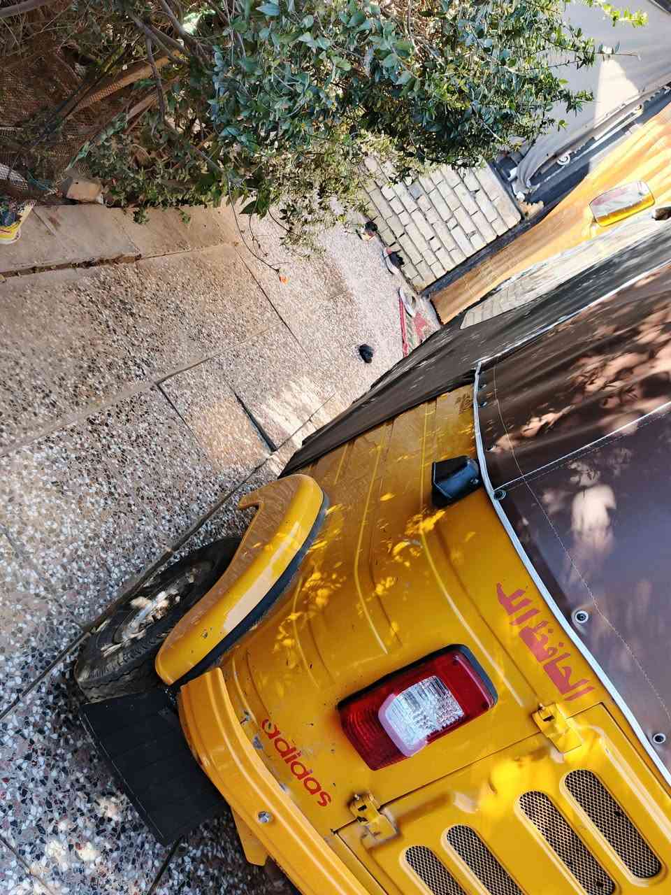 موضح بي فديو مديل 20 وجبه اولى بسنويه كتبو 19 شهر ضربته بل لغد ومسويها تكتك حلوه تخبل باسمي مكينه تخبل خرسه كبل لشارع تحويل باسمي مكاني بدايه سبع قصور يم صيطره سعرها 5500 وبيه مجال ***********
