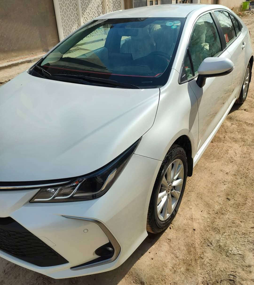 السلام عليكم
كورلا خليجي 2023 كفاله عامه 
بانزين 🇯🇵

داخل الضمان ساز / 100 ألف أو 5 سنوات 

فول ما عدا الفتحه 
محرك 1800
بصمه تشغيل    عدد  2
بصمه ابواب 
ترحيب عند الاقتراب 
حساس أمامي خلفي
4 جام اوتو 
3 وظعيات قيادة 
عدسات لد  كشاف لد
جنطه كهرباء 
غرفه لونين
مرايه شفط
كامره
مرايه وسطيه تعتيم 
تبريد شاشه... قطعتين 
تحكم ستيرن جهتين 
عداد تجيتل
شاشه أبل كاربلي 
واير لس

سنويه           2028

رقم أربيل  22
السياره باسمي / تحويل ثاني يوم ...

ماشيه                       58 ألف 

مكاني بغداد 
تواصل  ***********
