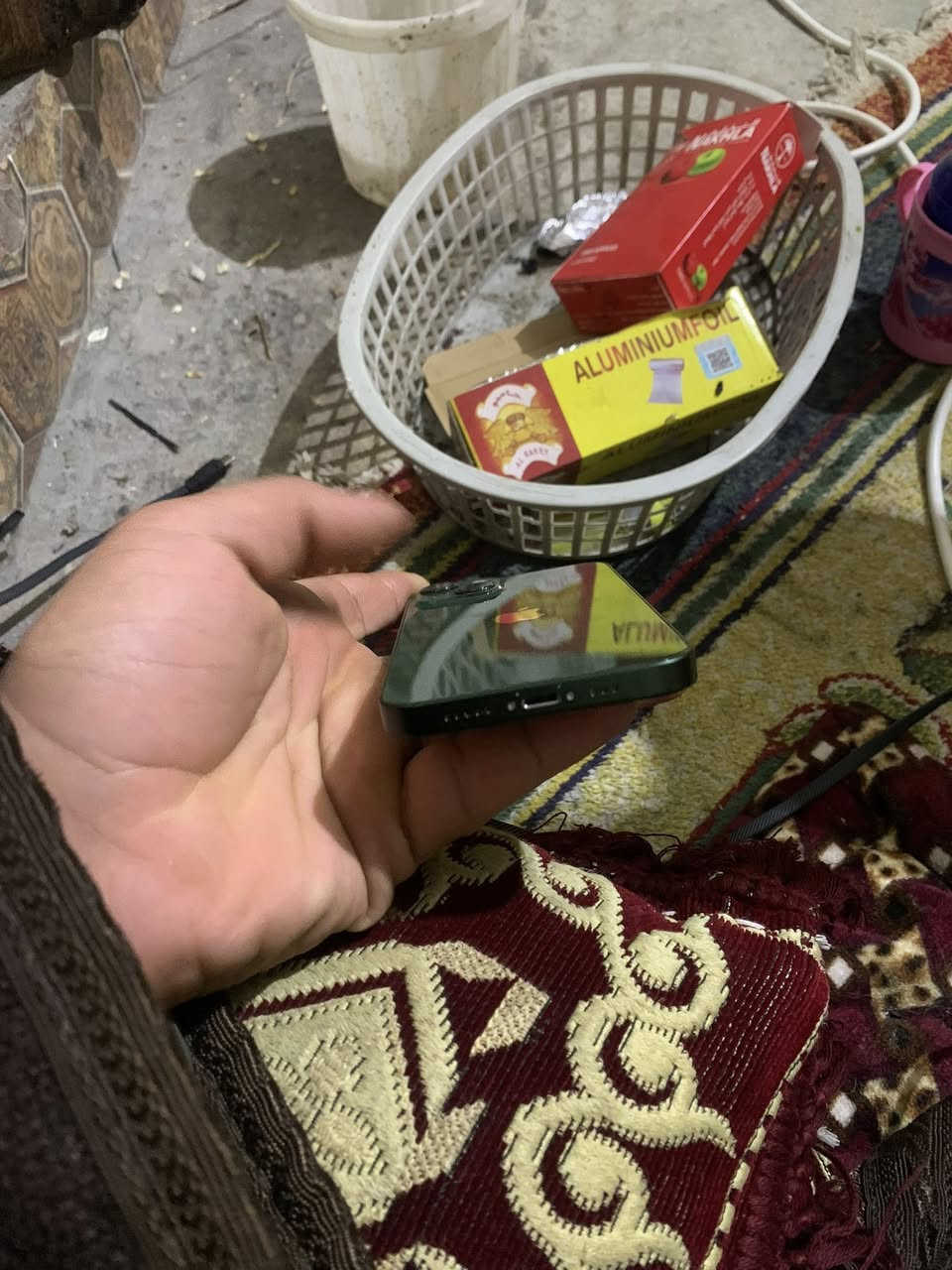 إسلام وعليكم السعر450أيفون 13عادي الجهاز شرط النضافه اي قطع غيار ما مبدل بي بطاريته 90شرط ما مفتوح ذاكره 128 نموذج Mاي ستفسار *********** لا يوجد واتساب
