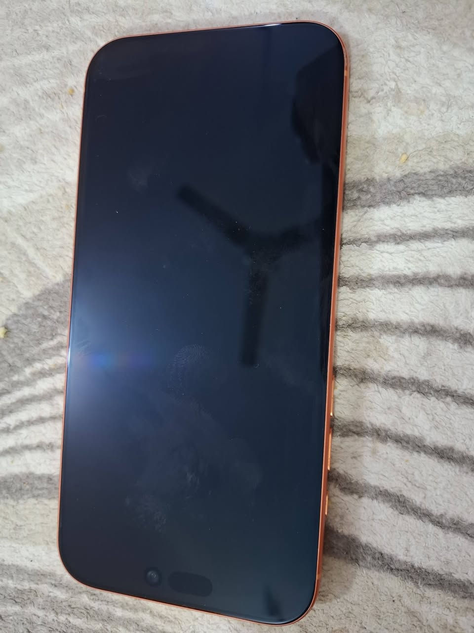 17 pro Max بطارية 97 الجهاز نضيف شخط مابي تاريخ الضمان بعده ما منتهي الذاكرة 256 
ZA رقمي ***********

