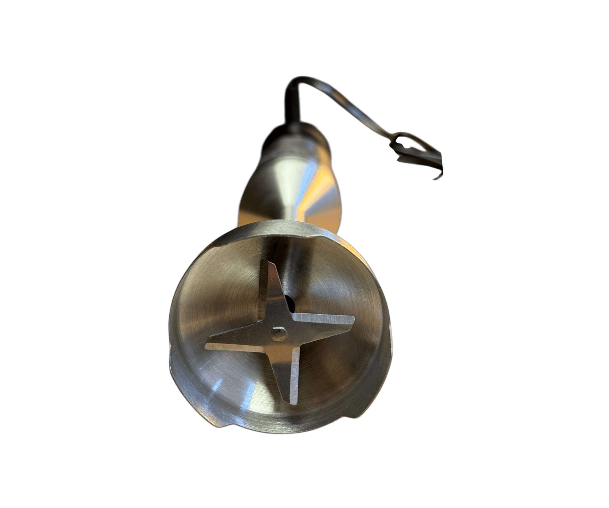 الاستخدامات

خلط وتحضير الشوربات الساخنة والباردة مباشرة في القدر

تحضير العصائر الطازجة والسموثي

هرس البطاطا والخضروات

تحضير أغذية الأطفال بسهولة

خلط الصلصات، الكريمة، والمواد السائلة وشبه الصلبة

مناسب للاستخدام المنزلي اليومي

المميزات

محرك قوي بقدرة 2000 واط لأداء سريع وفعّال

21 مستوى سرعة للتحكم الدقيق حسب نوع المكونات

شفرتان متقاطعتان 4 شفرات من الستانلس ستيل بتصميم ماسي معكوس لخلط متجانس

عصا خلط من الفولاذ المقاوم للصدأ (Stainless Steel Stick)

زرين للتحكم بالسرعة (I  II) لسهولة الاستخدام

تصميم مريح لليد مع قبضة ثابتة

يعمل على جهد 220–240 فولت | 5060 هرتز

مناسب لخلط الشوربات، الصلصات، وأغذية الأطفال

خامات متينة وجودة تصنيع عالية

محتويات الصندوق

خلاط يدوي Super Crest

دليل الاستخدام

علبة المنتج الأصلية

قياس المنتج: طول 7  عرض 7  ارتفاع 40.

طول السلك: 90 سم.

الملاحظات

لا يُغمر الجزء العلوي (المحرك) بالماء

يُنصح بعدم التشغيل المتواصل لفترات طويلة للحفاظ على عمر المحرك

لم يتم ذكر بلد المنشأ

قوة تشتغل من أول ضغطة 💪

خلاط سوبر كريست بقوة 2000 واط يخلط، يهرس، ويحضّر كل شيء بسرعة وسلاسة.

21 سرعة تعطيك تحكم كامل مهما كان نوع المكونات.

شفرات ستانلس ستيل حادة تضمن نتيجة ناعمة ومتجانسة.

مثالي للشوربات، العصائر، وأكل الأطفال.

تصميم عملي، قبضة مريحة، وأداء يعتمد عليه يوميًا.

خلاط واحد… استخدامات ما تنتهي 🔥


**إذا كنت صاحب هذا الإعلان وتريد حذفه لأي سبب، رجاءا أرسل رسالة إلى الدعم الفني**