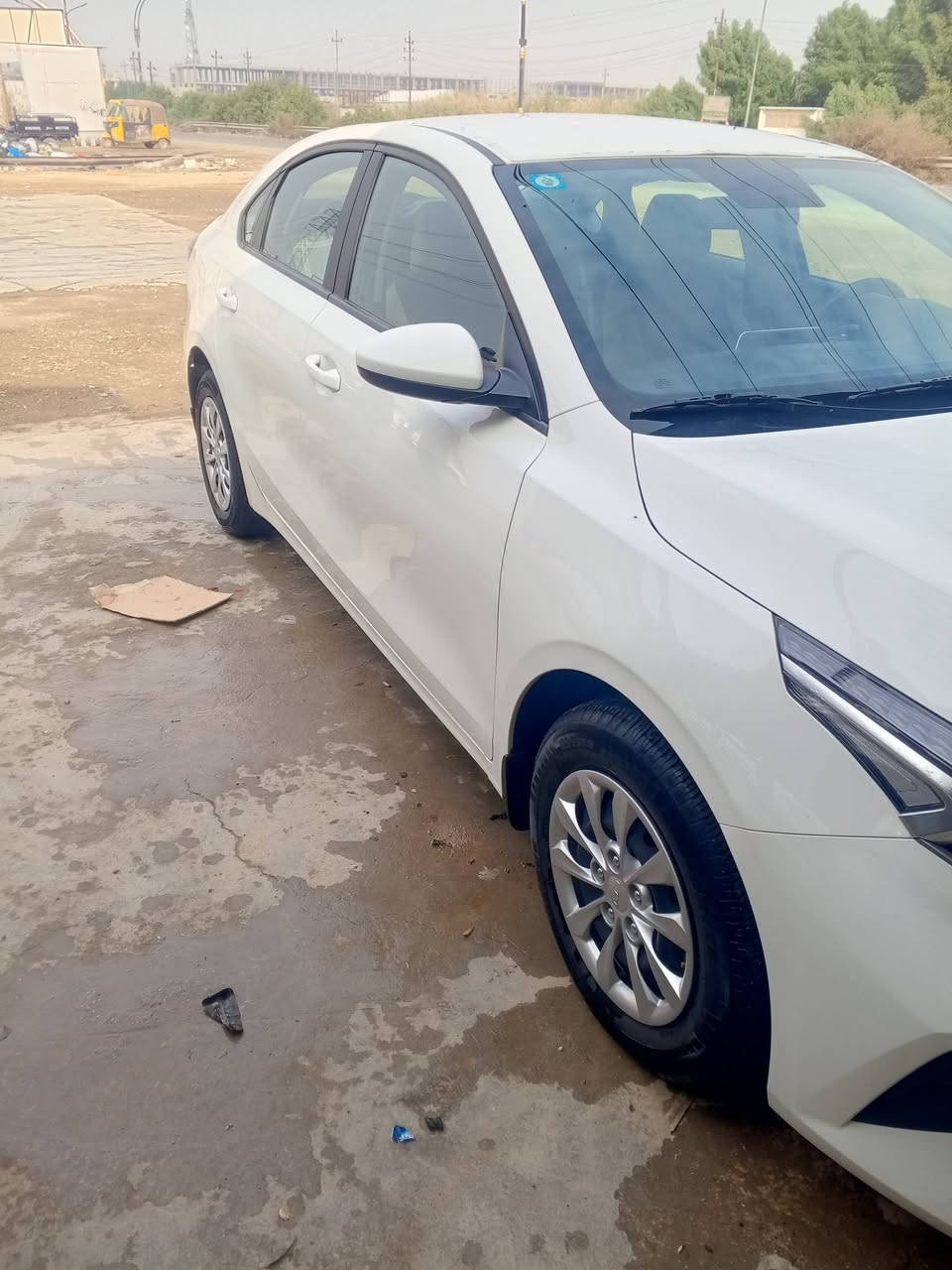 سيراتو خليجي2024 رقم بغداد بسمي
مكفولة من البارد والصبغ محرك 2000
 داخل لونين ماشية 34, الف السعر182
***********
*********** مكان السيارة بغداد
