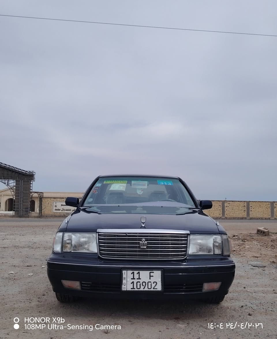 راس الثور السياره جديده كلش حلوه مال بيت
كفاله من الضربه من ألصوليات بسم ولد صديقي 
رقم الجديد سنويه لل 30 بيه فتح جاملغ من اليابان 
جاهزه محرك كير باتري دواخل نقص بس التبريد 
غاز وبوري مكسور المكان البصره  القرنه ***********
السعر 84

