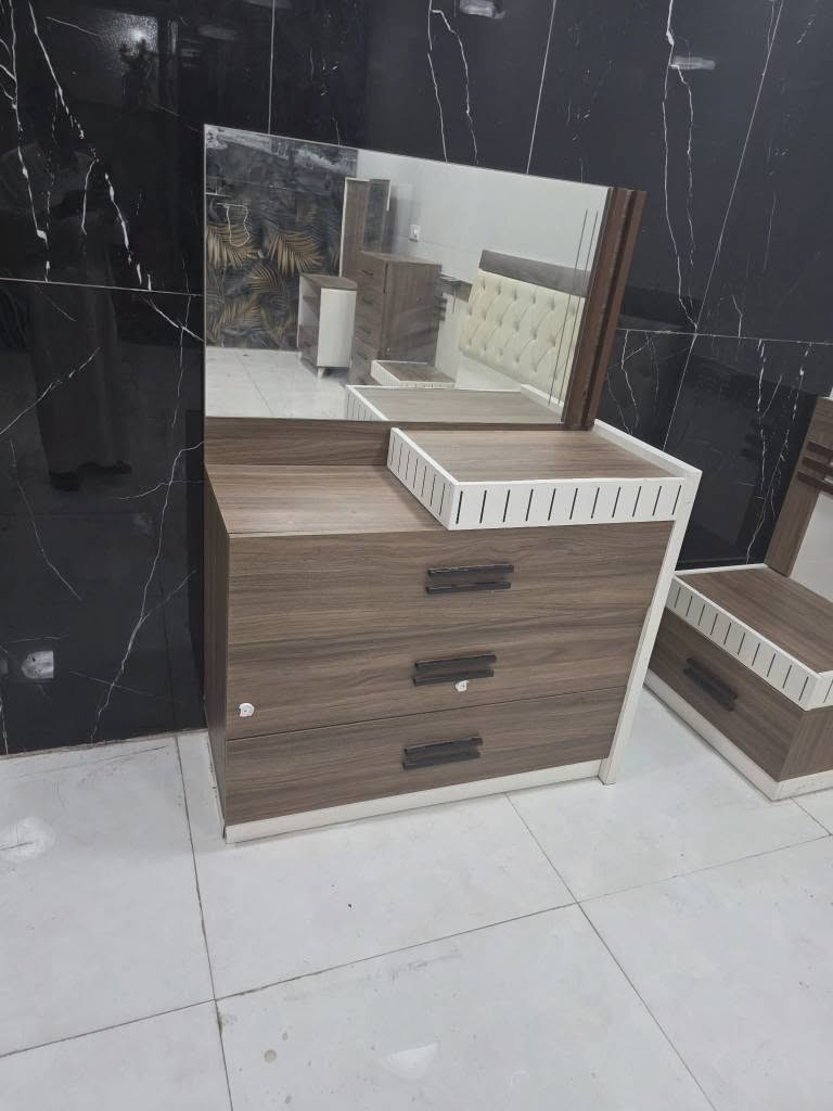 غرفه تركي كلش نضيفه ١٠قطع ٥٠٠سعره هذا رقمي للتواصل *********** ***********مكاني كربلاء كربلاء, العراق
