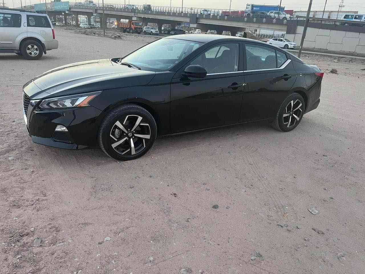 السلام عليكم. نيسان التما 2022 بصره معوقين ماشيه 126 سياره كلش جديده ع ايدي دخلتها ورقمتها صور الحادث موجوده فقط حادثها مابيها غير الحادث 
سعرها (138). بيها مجال 
رقم الهاتف 
(***********) البصرة, العراق
