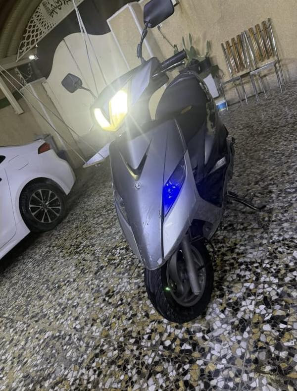 سلام عليكم دراجهGtr
مكفوله مكينه وكفرات شلعه ومعدل خير من الله عنوان الشعب سعر ٥٠٠ 
رقم ***********
