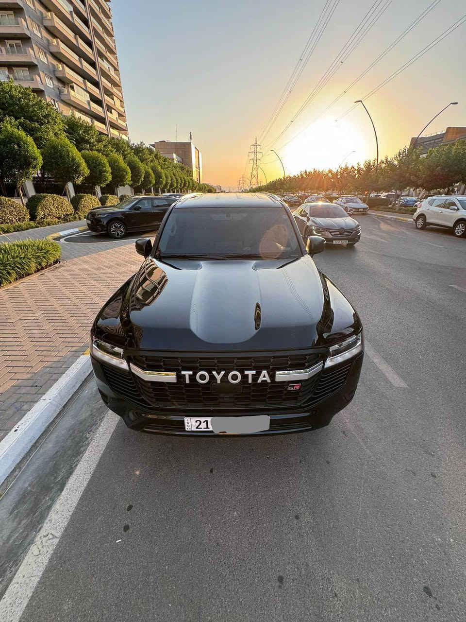Toyota Land Cruiser Gx 2022 
شەریکەی سازە ٥٥ هەزار رۆشتوە بێ بۆیاخ بستێ pdr هەیە بەناوی خۆمەوەیە هەموو گیانی بەشەرت 
کامل کراوە بە gr 
شوێن سلێمانی 
*********** 
*********** السليمانية, العراق

