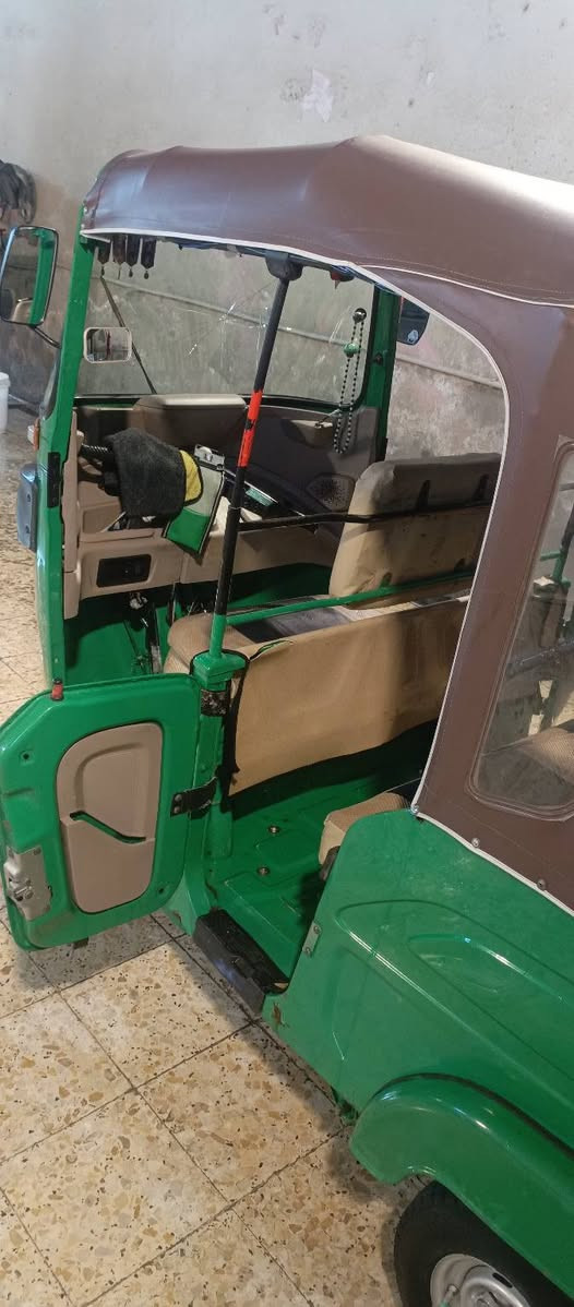 سلام عليكم تكتك21 للبيع السعر وباقي التفاصيل خاص رقم ***********بي واتساب
