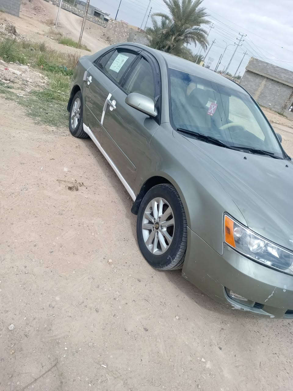 سلام عليكم من رخصت الادمن للبيع للبيع سوناتا وارد أمريكي ضرر جاملغ بدون دواخل كله ليبل واحد مصبوغه احزام كير ومحرك وصدر خير من الله رقم انبار انكليزي محرك 2400 موديل 2008 السعر 90 وبيه مجال قليل مكان السياره فلوجه النساف رقم الهاتف ***********
