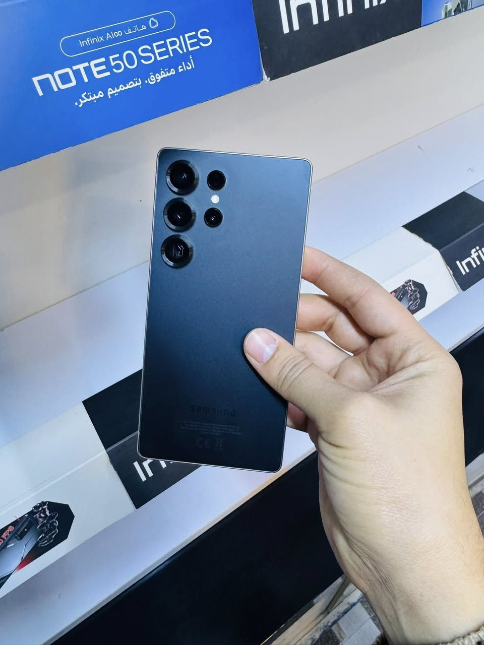 متوفر الان سامسونك S25 Ultra ذاكرة 256 وكالة عين الفهد ابو الكرت بسعر 1.165.000 يتوفر توصيل 
للتواصل / *********** اتصال او واتساب
