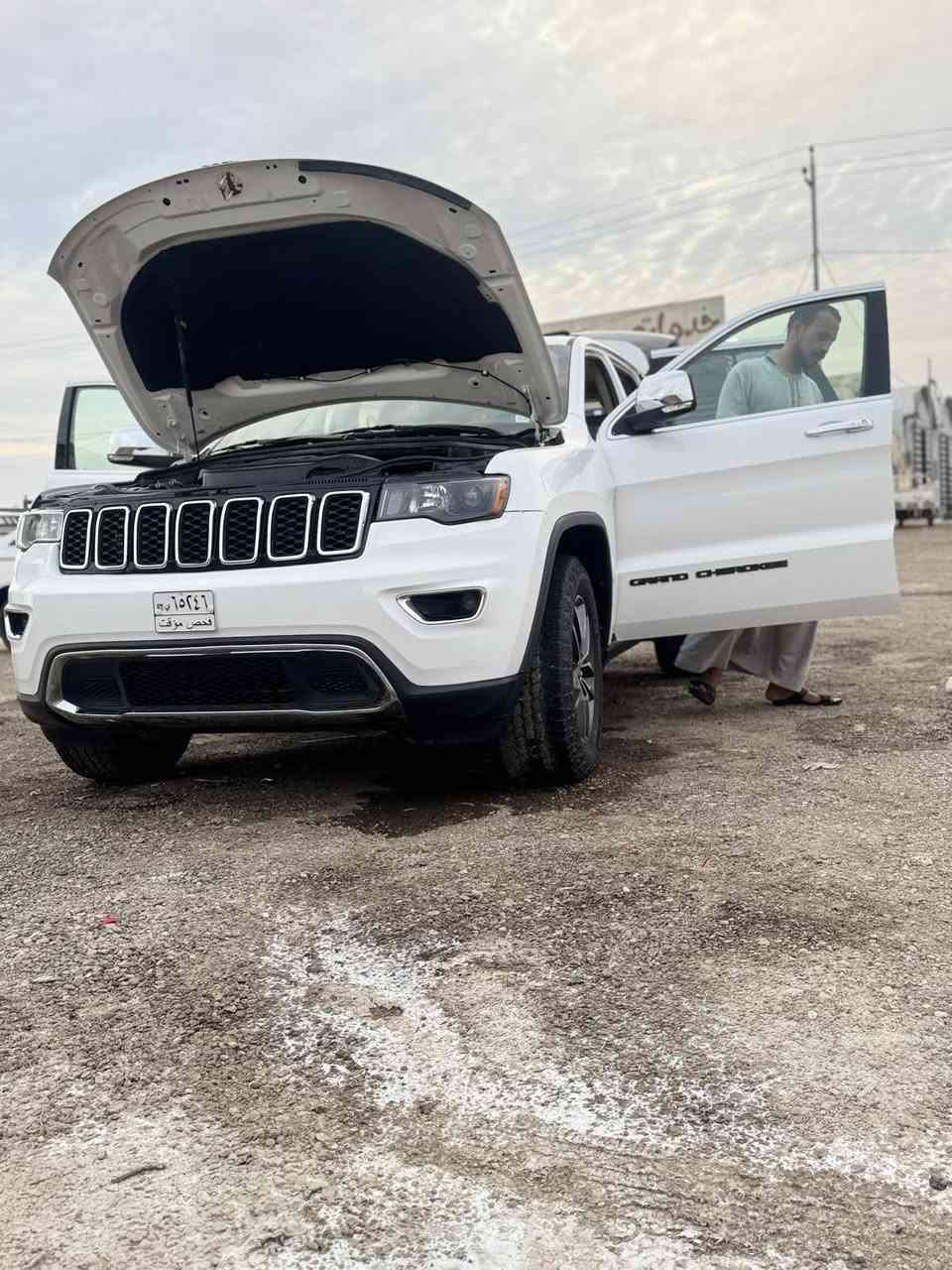 جيب 17معلايه ٢٢باسمي تسجيل جديد سياره جديده بمعنى الكلمه  دواخل عسلي فول سياره سعره ب٢٠٠ وبيها مجال


**إذا كنت صاحب هذا الإعلان وتريد حذفه لأي سبب، رجاءا أرسل رسالة إلى الدعم الفني**