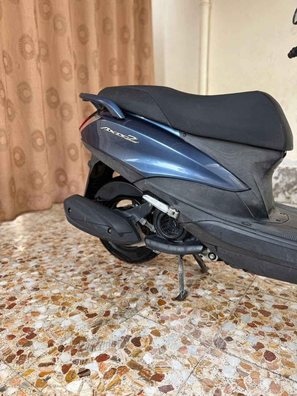 السلاك عليكم
اكزز ( زت) ياباني نوزل حديث موديل 2018 
دراجه مكفوله من كلشي استخدام قليل 
كلش نضيفه لون مميز 
مكاني كربلاء قضاء طويريج حي الجمعيه 
السعر مليون و 300 قفل
***********
