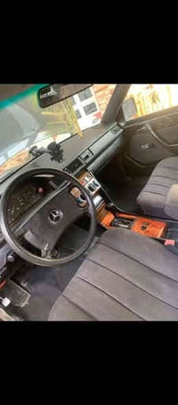 مرسيدس • موديل ١٩٨٧ • كركوك