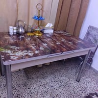 ميز • بدون كراسي • بغداد كريعات