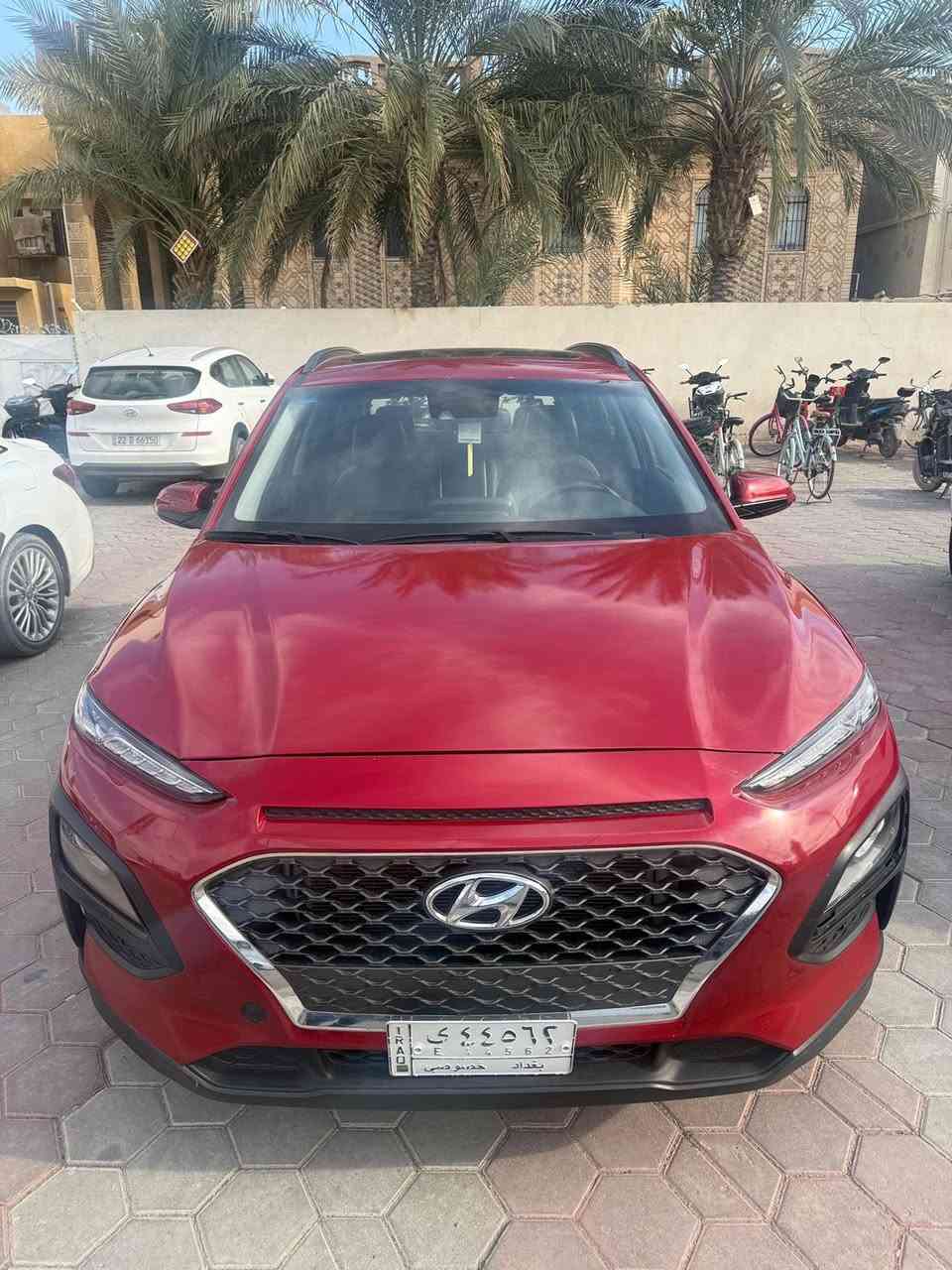 السلام عليكم 
كونا 2021 sel plas  فول مواصفات 
فتحه 
رادار 
كشنات تدفئه واستيرن تدفئه
كشنات جلد 
كشن كهربائي السايق 
تحكمات استيرن 
وبعد بيها مواصفات 
الضرر جاملغ عكس السايق مبدل وصبغ بنيد 
ماشيه 51 الف 
السعر 127 وبيها مجال للشراي 
وبالعافيه الي ياخذها للتواصل ***********
