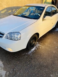 وبتره موديل 2011سياره فقط مكاتبه ماندل راعيهه مكينه كير بشرط حداديه تب...