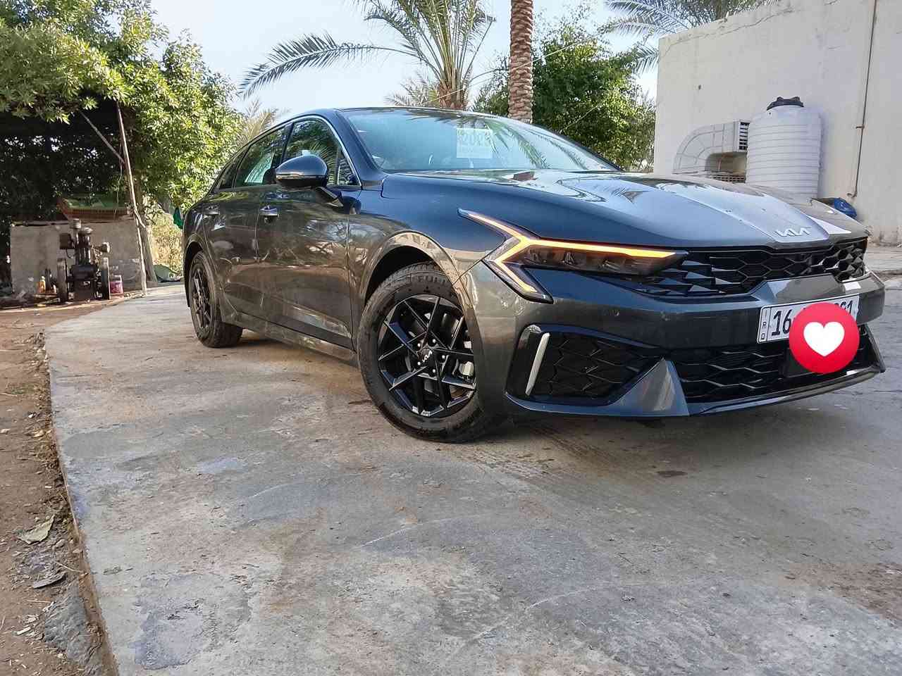 السلام عليكم ورحمه الله وبركاته 
البيع K5 الوحشي الأمريكي موديل 2025 سياره جديده رقمه القادسية معوقين  
فول مواصفات 
مايحتاج يذكر مواصفات 
المحرك 2500 طيار ✈️✈️ 
تشتغل عن بعد 
حساسات أمامية وخلفية 
السعر 200 ورقة 
***********
سياره حادث فقط بس بنيد بدل نفس اللون
