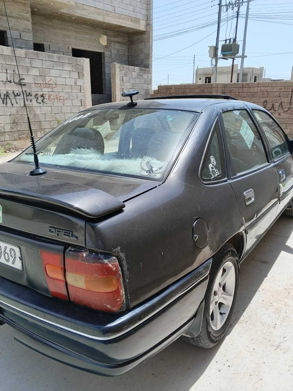 فكترا حجم 20 موديل 92 سنويه عضم 2029 رقم نينوى انكليزي شرط التحويل
محرك وكير شرط دوشمه وايرمنيه كلها كامله سياره بالواقع احلى من الصور محدثه 93 جوم كهرب فتحه سقف كهربائي سياره بدون مصرف 
سعر 38وبي مجال 
***********
