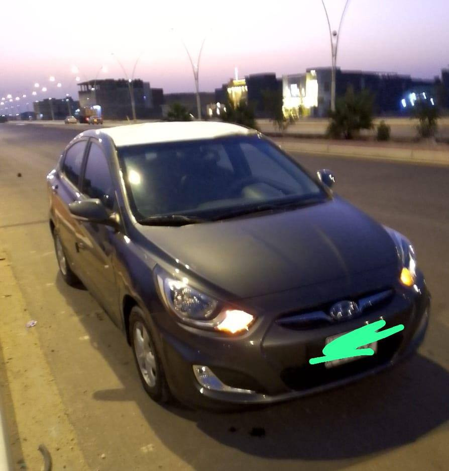 السلام عليكم 

اكسنت ادوات ادوات 
متوم طبق الاصل شرط الحاسبه 
سياره بعده بالكارتون 
كير مكينه مكفولات كصه جنطه 
حدااديه ١٠٠/١٠٠ 
تبريد تدفئه كله شغال 
ب ٥٣ وبيهال مجال بصرة. 

‏‪***********‬‏
