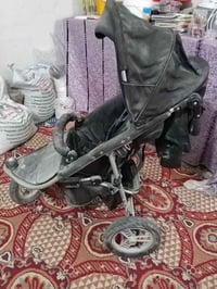 للابيع عربه طفل سعر30 07732873312