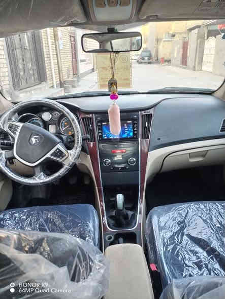 السلام عليكم سياره للبيع سمند دنا موديل 18 رقم بغداد دولي مواصفات السياره حساسات كامره ايرباك استيرن ودشبول كشنات كهربائيه كير ومكينه مكفولات كشر السياره بس تكحيلات  والسونار مرفوع بالصور صدر جديد كهربائيات تبريد تدفئه كلها شغاله  السياره نظيفه ماتصرف عليها ولاربع السعر 58 وبيها مجال بسيط السنويه لحد 2029 سياره باسمي مامتواجد عل نت *********** مكاني بغداد
