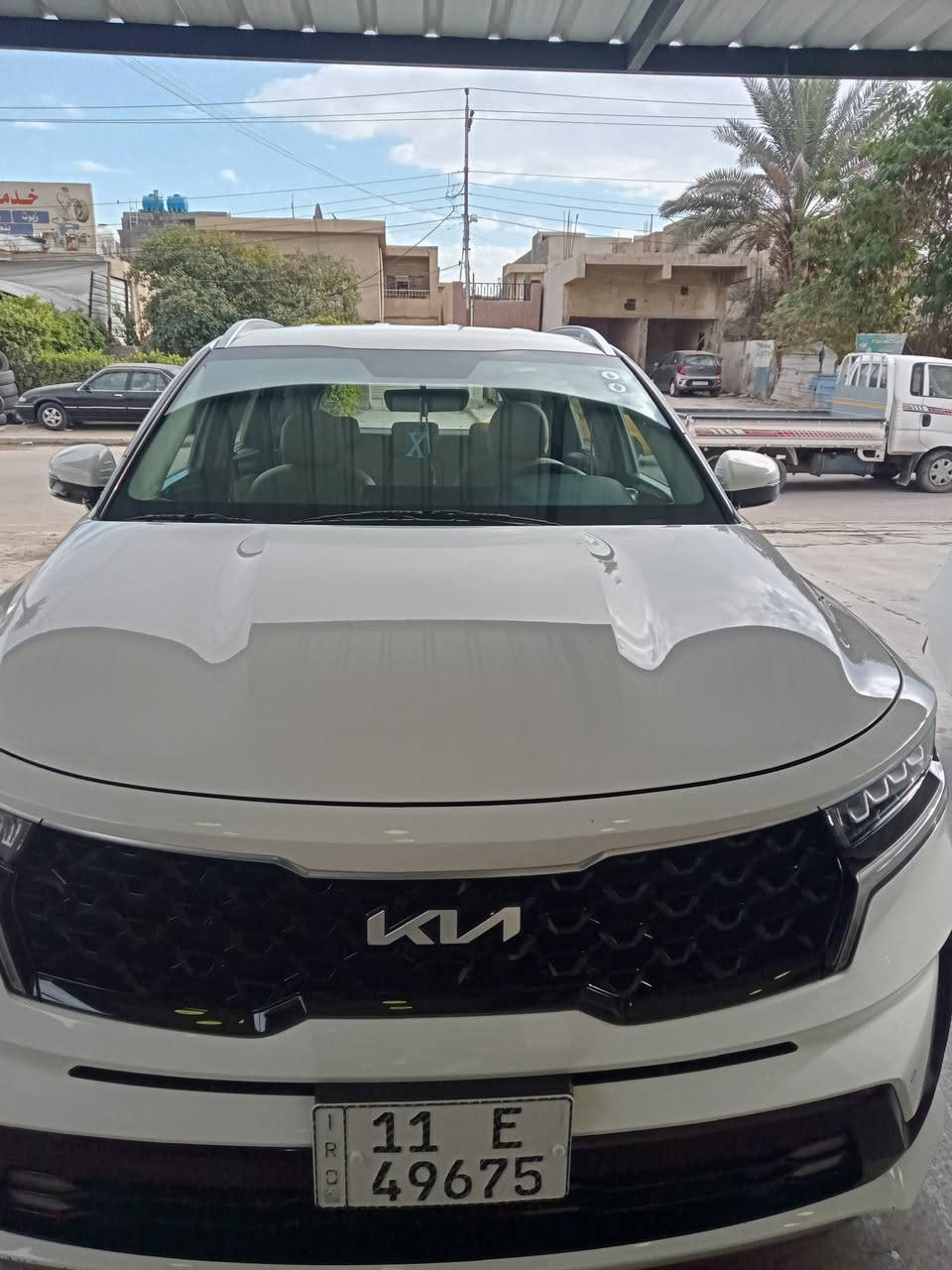 سورنتو موديل 2023 للبيع كفاله عامه ماشيه 42 فول مواصفات بدون بانوراما مكان السيارة  بغداد العامريه السعر 288 للاستفسار اتصل ***********
