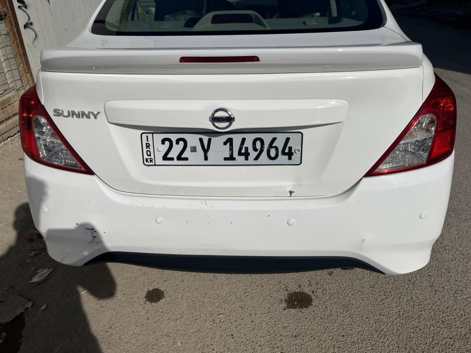 نيسان صني موديل 2025 
ماشية تقريبا 20 الف
بيهة فقط طخة صغيرة بالخلف مبينة بالصور
السيارة باسمي والسعر 123 وبي مجال بسيط جدا 
مكان بغداد 
تواصل ***********
