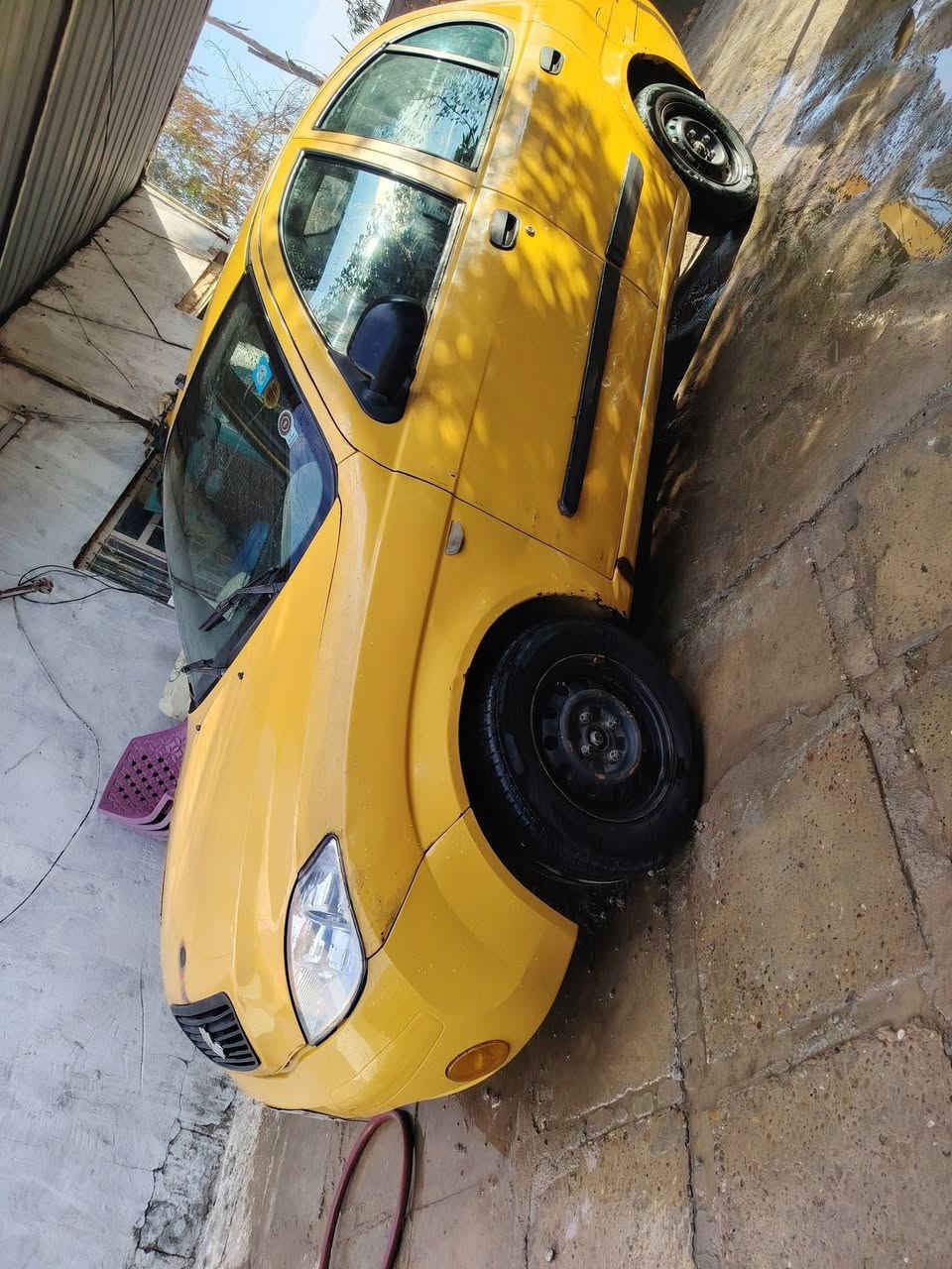 السلام عليكم طيبه موديل 2015سياره جاهزه وخير من الله كير مكينه كفاله حداديه جديد تخم تأير جديد هيئه غرمات مصفره تحويل مباشر رقم بغداد مشروع وطني ابلاديه السياره بيها طخه بل بنيد موضحه بل صوره باقي لا صبغ ولا ضربه ولا تبديل كهربائيات كولها شغاله معروضه 30وبيها مجال مكان السياره بابل محاويل قريه البعلوان الشراي يتصل ***********
