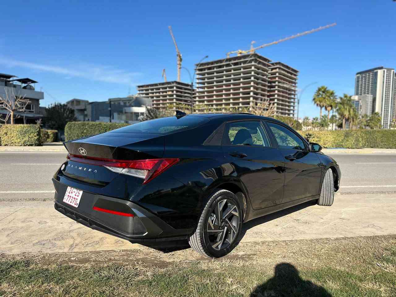 هيونداي النترا للبيع 2025 
مكينه 2.0 بدون توربو
ماشيه 8000 km
بيه ضرر بنيت و شبر جاملغ صبغ و شبر بارد 
موصفات السيارا:
فتحه سقف 
كشنات تدفئه 
ستيرن تدفئه 
رادار امامي 
رادار جانبي 
لدات داخليه 
السيارا فول موصفات للاخير 
السعر 156 لاستفسار *********** متواجد عل وتس اب فقط أربيل, العراق
