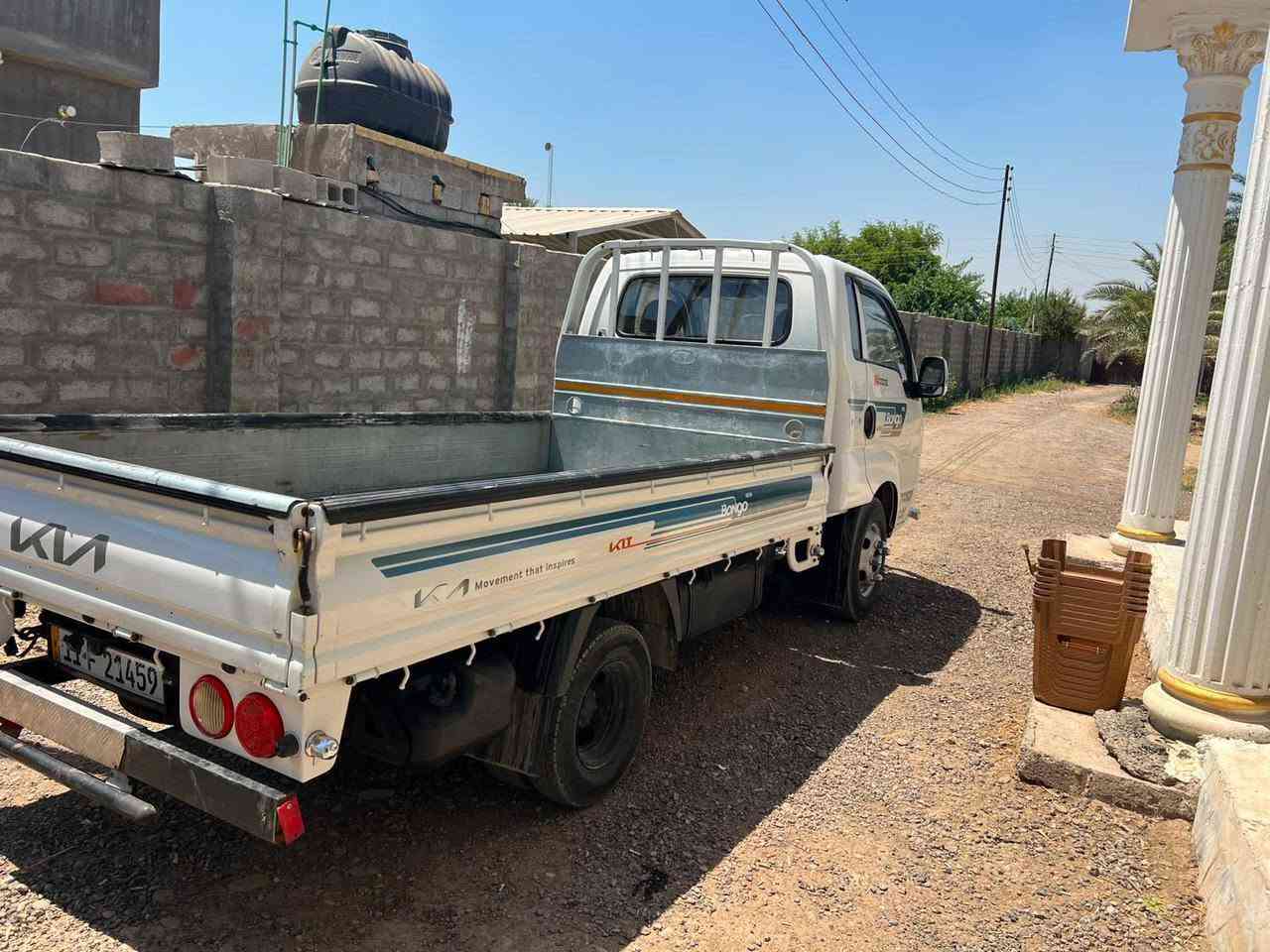 السلام عليكم
كيا حمل للبيع مديل 2023

مكينه كير اكسل خير من الله

تخم تاير حداديه جديده

سياره مال بيت ما مشتغله بشارع

تبريد تتفئه تحكم استيرن شاشه حساسات
السعر 190 وبيها مجال 

مكان بغداد المدائن

هــ ***********
