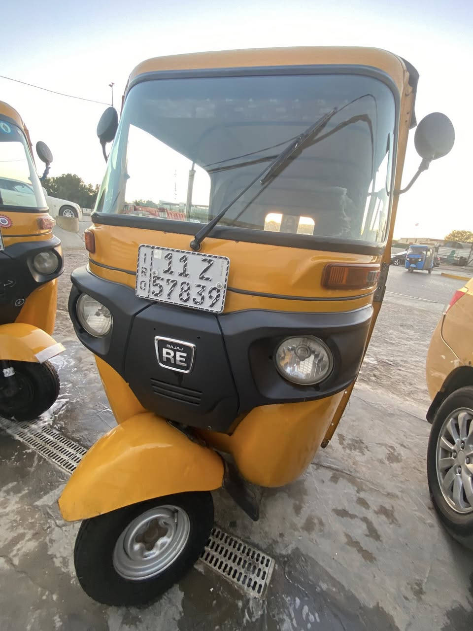 سلام عليكم شباب تكتك موديل 20رقم وسنويه تحويل ثاني يوم مكاني بغداد حي العامل
رقمي ***********
