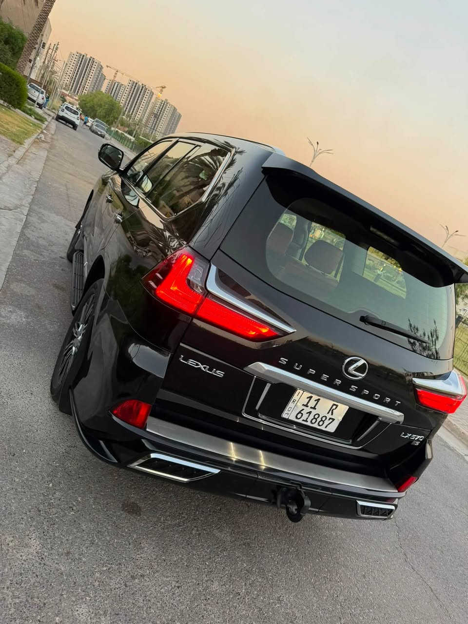 لكزز موديل 2019 بريم اصلي رقم بغداد باسمي مكفوله بيه صبغ شبرين صبغ بجاملغ  خلفي اثر شخط محرك 8 سلندر فول مواصفات للخير ماشيه 103 صيانه بشركه لكزز تخم تاير جديد سياره جاهزه مكاني بغداد السعر 590

***********
