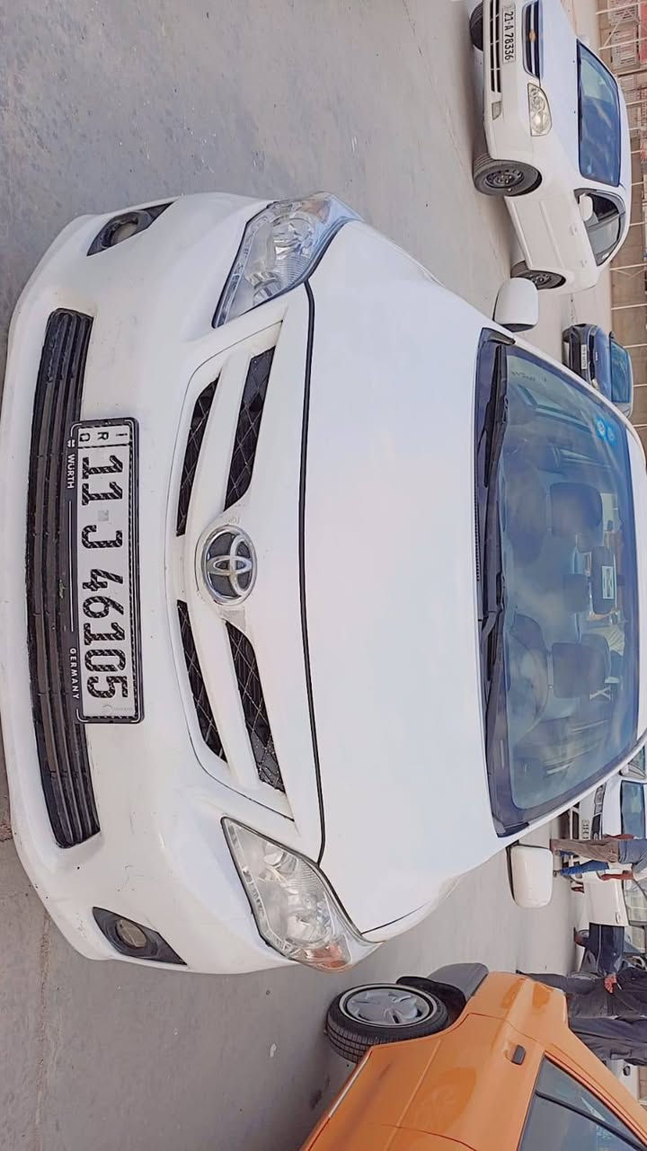 كورلا للبيع موديل 2009خليجي شكل 13مكينه وكير مكفولات باتري جديد حداديه خير من الله السياره نضيفه واحله من الصور رقم بغداد دولي السياره بيها صبغ حزام بدون دواخل السونار مرفق مع الصور شرط التحويل مكان السيارة واسط الكوت مركز المدينه ***********
