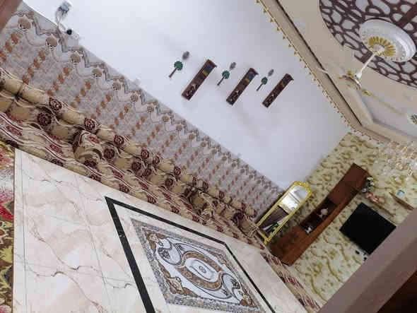 مكتب عقارات الاكرم 
ابو احمد المياحي
‼️بيت للبيع 🏡
📐مساحة الارض 400 م واجهة 20 ونزال 20 والبناء 📐مساحة 224 
طابو زراعي ملك صرف 23
📍العنوان شط العرب نزلة نهر ابو الزوري گاع بيت صجم  وكافة الخدمات متوفرة
بناء البيت 2019 بناء طابوق درجة اولى طابق واحد 
🔴 التفاصيل 3 غرف وهول عدد 2 واستقبال ومطبخ وصحيات  داخلية وخارجية 
مع حديقة وگراج واجهة المنزل نقش حجري
الاتصال على الأرقام
***********
***********
***********

الكل
