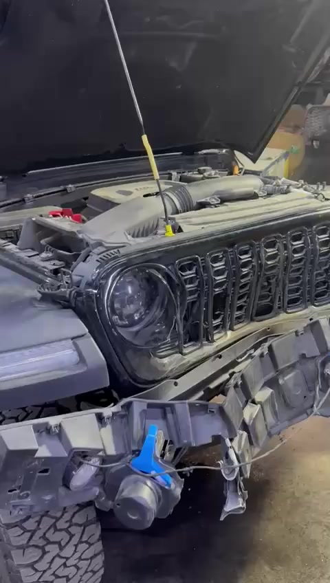 الشركة العالمية لصيانة السيارات الامريكية  
تتحدا الاعطال    
جيب رانكلر   2024  
دخول جديد     وصلتنا ساكته 
تم تشخيص الاعطال بجهاز الوكاله 
وتم  صيانتها وتشغيلها 
مع تبديل راديترات  
ورجعت على وضع الوكاله 
العالمية بخدمتكم 
بغداد الوزيرية مقابل مسرح الطليعه  للاتصال ***********
