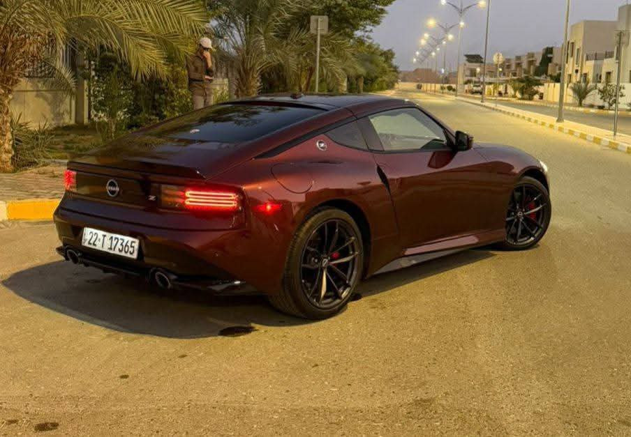 🚨🔥 نيسان Z… وحش ياباني بكير عادي 😈🔥
2024 Nissan Z Performance

💥 زد بيرفورمانس – متعة قيادة حقيقية 💥
الموديل: 2024
المحرك: 6 سلندر Twin Turbo 🚀
الكير: عادي 🔥

━━━━━━━━━━━━━━━
🔥 الحالة:
فول مواصفات 💯
حادث جاملغ خلفي بالهلال + ربع باب
ضربة خفيفة جهة الصدر
الباقي مكفول من كلشي ✅

━━━━━━━━━━━━━━━
🚀 المواصفات والإضافات:
تغليف PPF كامل 🔥
ضمان 10 سنوات
تخم تاير جديد 🛞
كاردن Carbon Fiber بلادي
(يجي فقط بالكير العادي 😈)
مقاعد كهرباء
تدفئة كشنات 🔥
رادار أمامي
سيارة متعوب عليها وما بيها نقص

━━━━━━━━━━━━━━━
🔥 سيارة شبابية + صوت + أداء مرعب
🔥 فرصة نادرة لكير عادي

━━━━━━━━━━━━━━━
💰 السعر؟

اكتب (Z) بالكومنت 📩
ويصلك السعر مباشرة على الخاص 🔥

━━━━━━━━━━━━━━━
🚨 عندك سيارة للبيع؟ 🚗
أرسل الصور والتفاصيل، وسنقوم بعرضها على صفحتنا مجاناً 🔥

━━━━━━━━━━━━━━━
📞 ***********
