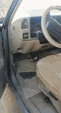 جمسي موديل 1992 رقم انكليزي بأسمي سنويه جديده السياره جاهزه بس  الكير بوش مينمر   75وبيها مجال حك الجيه
*********** مكلف بل نشر
