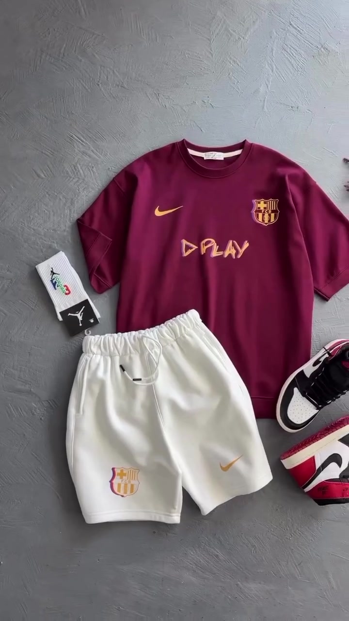 تخفيضات #الشمري
تراك قطني مريح ❤️
#ريال #مدريد #برشلونة 
القياسات ♦️ S.M.L.XL.XXL.XXXL
يوجد توصيل لكل محافظات العراق 
للحجز خاص او واتساب ***********
