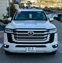 لاندكروزر GXR • ٢٠٢٢ • ٣٤٠٠٠ كم