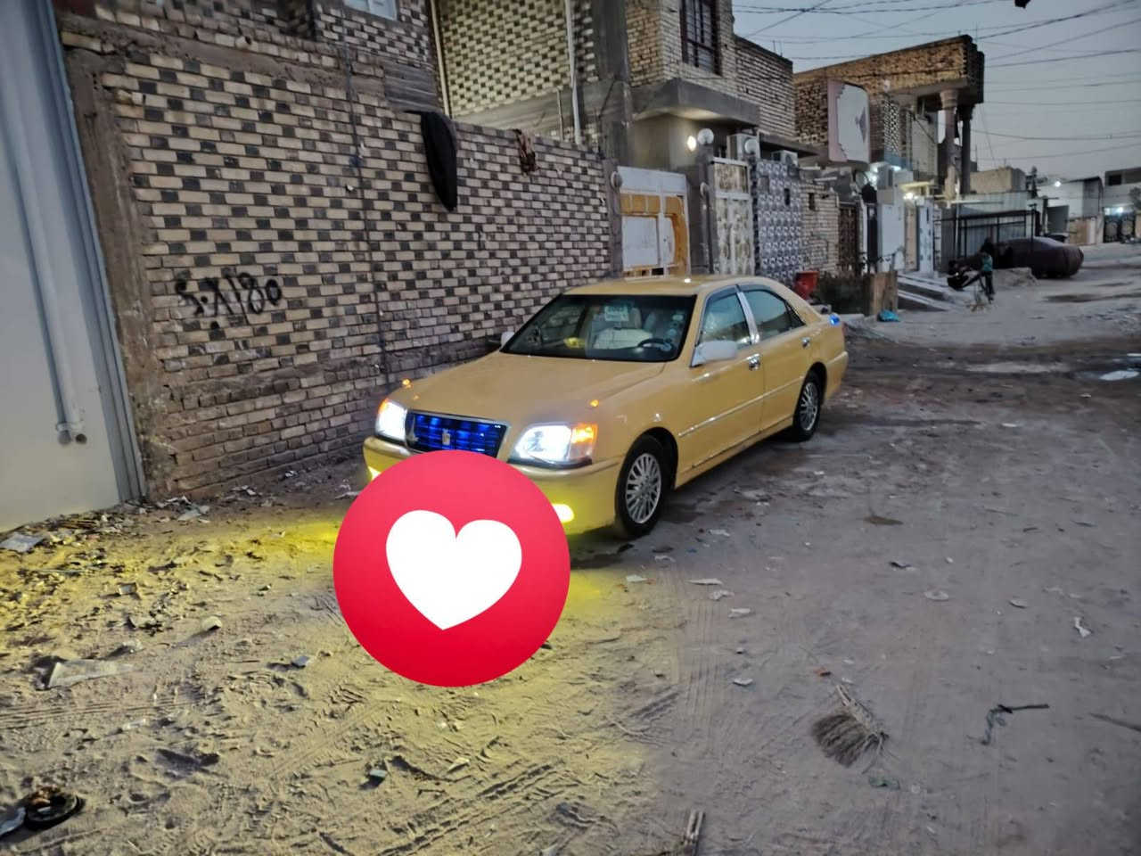 سلام عليكم سياره لبيع ملكه موديل ٢٠٠١ كصه قماره برده خلفيه ثلث دكم مكينه ديفور كلشي ماعيزه قرار ٤٨ مفحوصه بس كمرك مامدفوع السعر ٤٥ بيه مجال وكاله من راعيه بسمك ام الباركود مكان حله قرب العلويه شريفه التصال ع رقم *********** الميعجبه ينوره بكلمه طيبه
