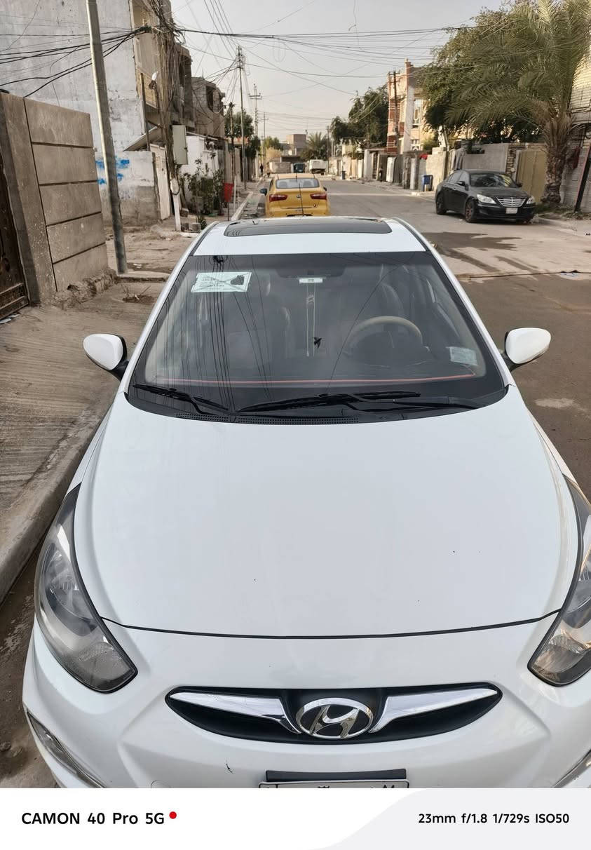 السلام عليكم
للبيع اكسنت مضلع موديل ٢٠١٢ بغداد خليجي فول بلو دبل قطرة فتحه وتحكم ستيرن حساسات خلفية 

سيارة نضيفة عندي من ٢٠٢٠ ماشيه ٩٦ ألف بيه صبغ الدوسة جه الصدر وبارد بالجاملغ الخلفي شي بسيط الباقي مكفولة من كلشي السعر ١٠٨ مكاني بغداد الشرطة الخامسة للاستفسار ***********
