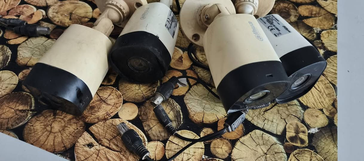 كامرات عدد 4سعرهن 50بيهن مجال


**إذا كنت صاحب هذا الإعلان وتريد حذفه لأي سبب، رجاءا أرسل رسالة إلى الدعم الفني**